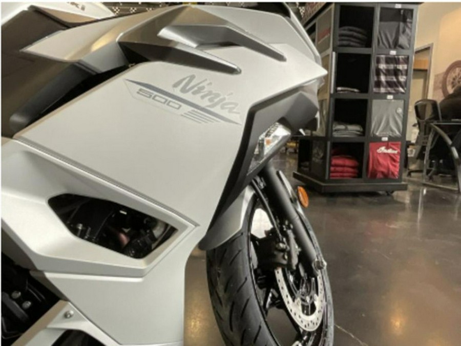 2025 Kawasaki Ninja 500