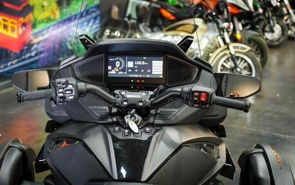 2026 Can-Am® RT Limited