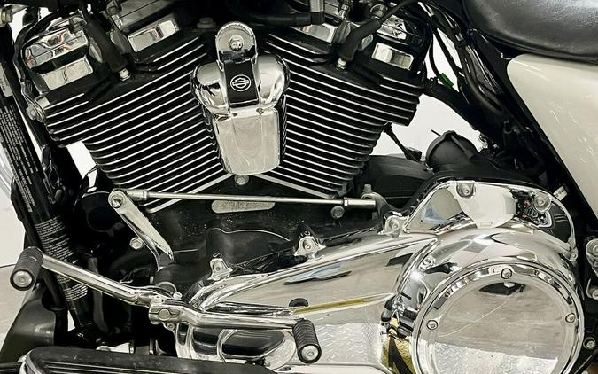 2017 Harley-Davidson® Street Glide® Special FLHXS