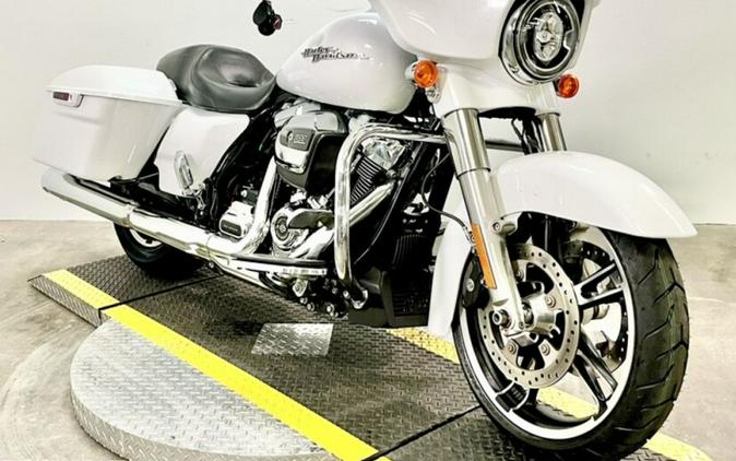 2017 Harley-Davidson® Street Glide® Special FLHXS