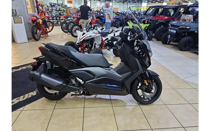 2025 XMAX - Yamaha