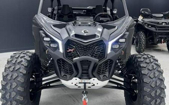 2026 Can-Am® SSV MAV MAX X 64 T GY HB 26