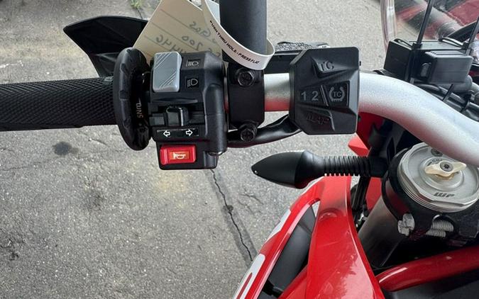 2024 GAS GAS ES 700