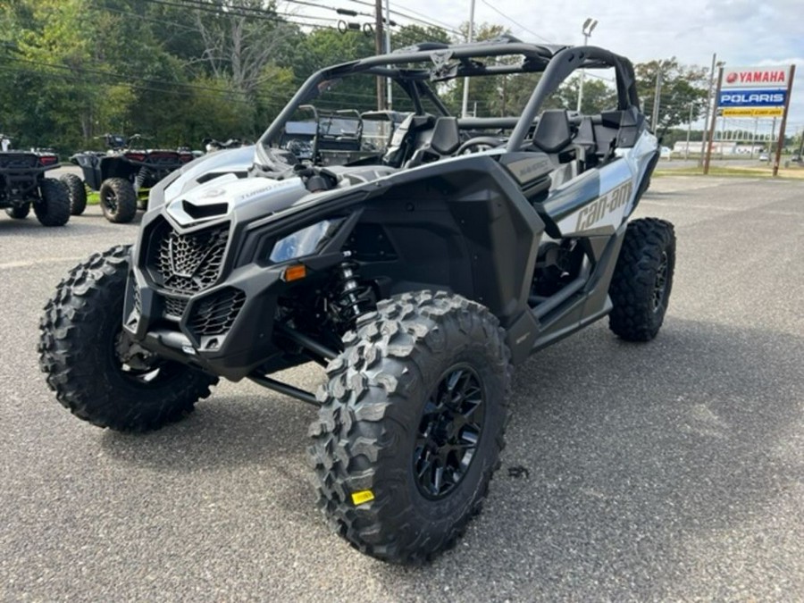 2024 Can-Am® Maverick X3 DS Turbo RR Catalyst Gray