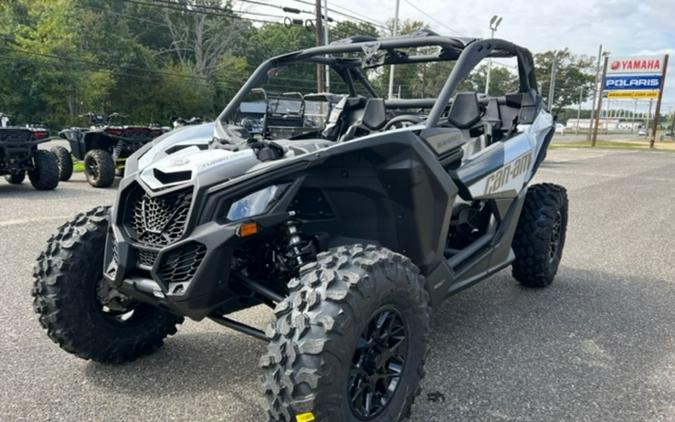 2024 Can-Am® Maverick X3 DS Turbo RR Catalyst Gray