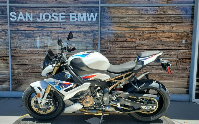 2024 BMW S 1000 R