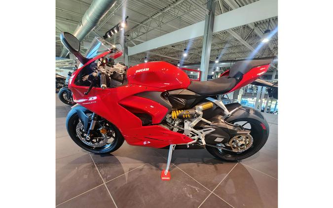 2024 Ducati Panigale V2