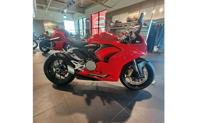 2024 Ducati Panigale V2