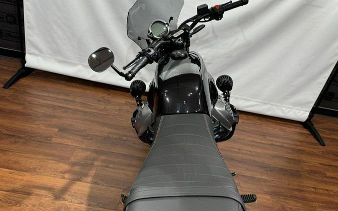 used 2023 Moto Guzzi V7 Special Edition