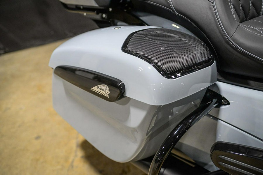 2025 Indian Motorcycle Roadmaster® PowerPlus Dark Horse® with 112 and PowerBand Audio Package