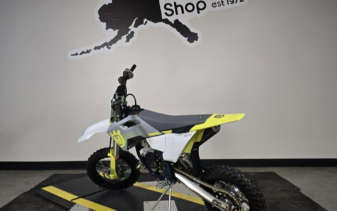 2026 HUSQVARNA TC50