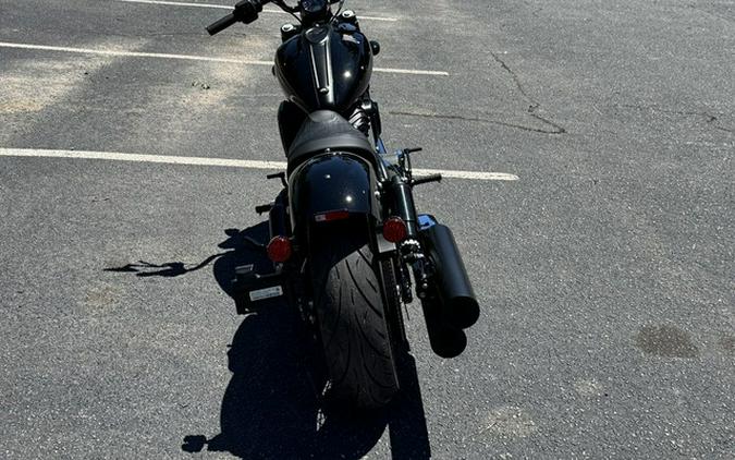 2026 Indian Chief Bobber Black Metallic