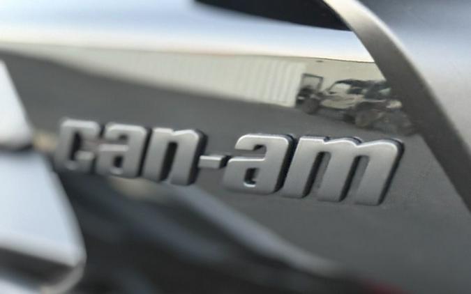 2026 Can-Am Spyder F3 Limited Dark