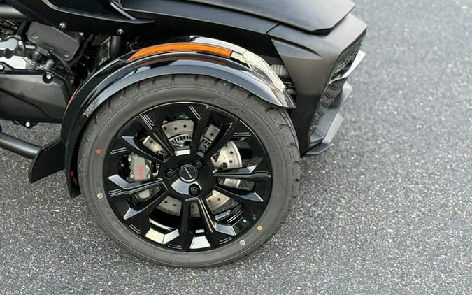 2026 Can-Am Spyder F3 Limited Dark