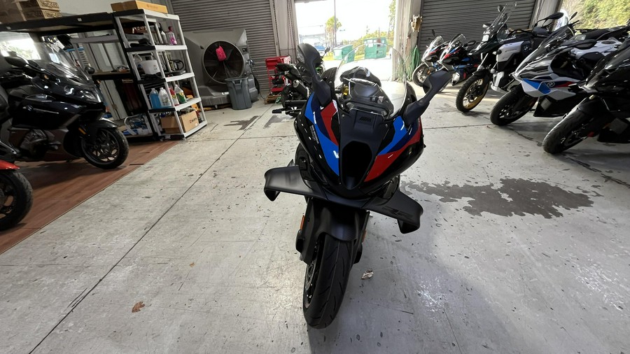 2026 BMW M 1000 RR