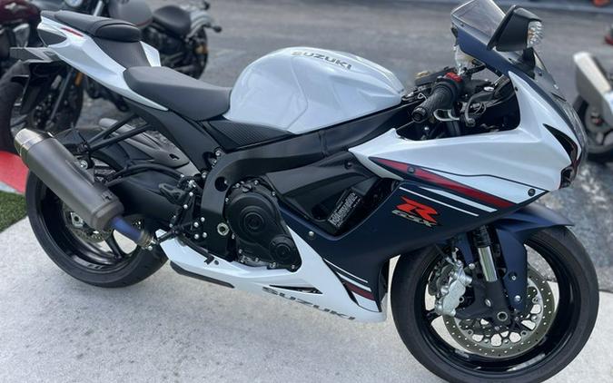 2025 Suzuki GSX-R 600