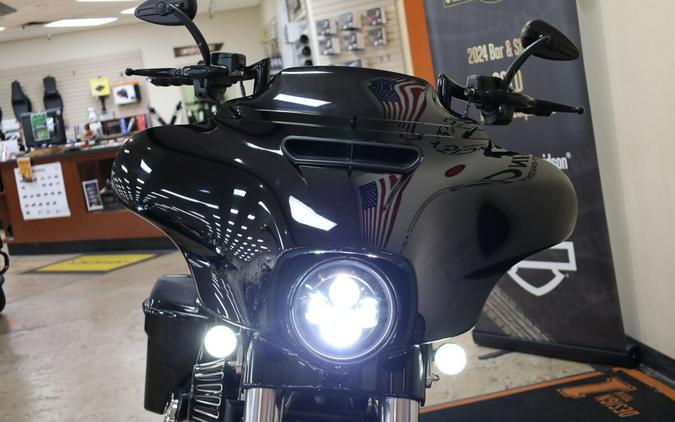 FLHXS 2017 Street Glide® Special