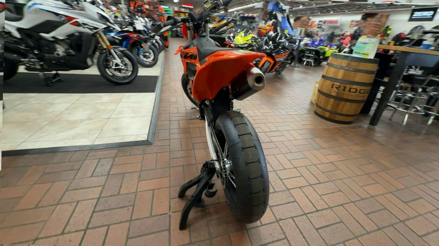 2025 KTM 450 SMR