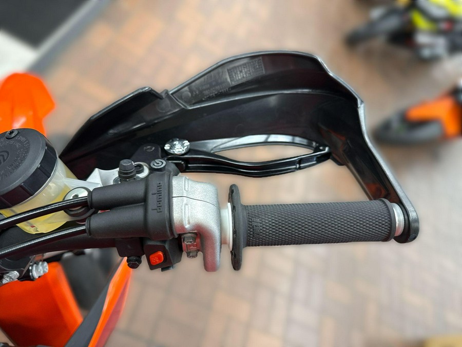 2025 KTM 450 SMR