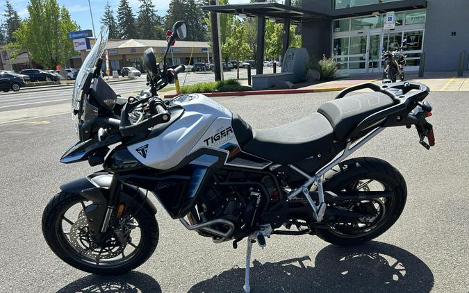 2026 Triumph TIGER 900 GT PRO ALPINE EDITION