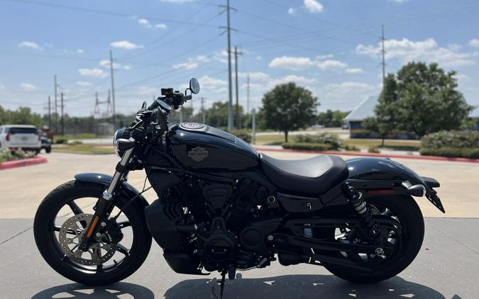 2026 Harley-Davidson® RH975 Nightster® Vivid Black Black Trim