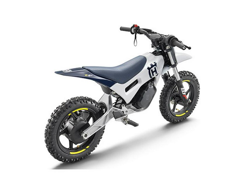 2024 Husqvarna® EE 2