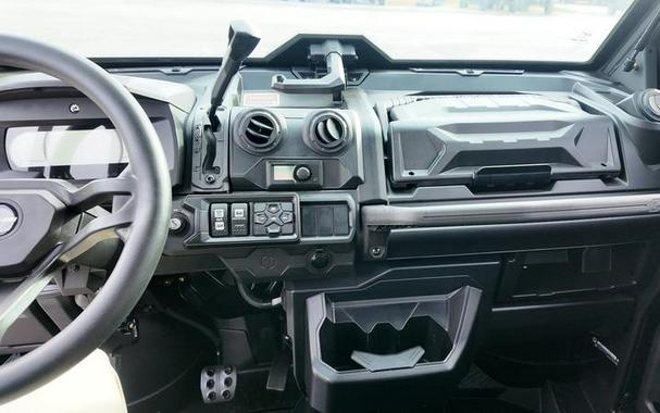 2025 Can-Am® Defender Limited HD10 Wildland Camo