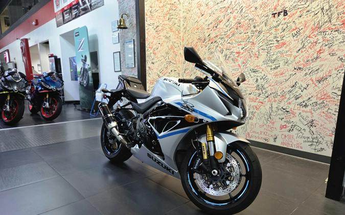 2025 Suzuki GSX-R 1000R