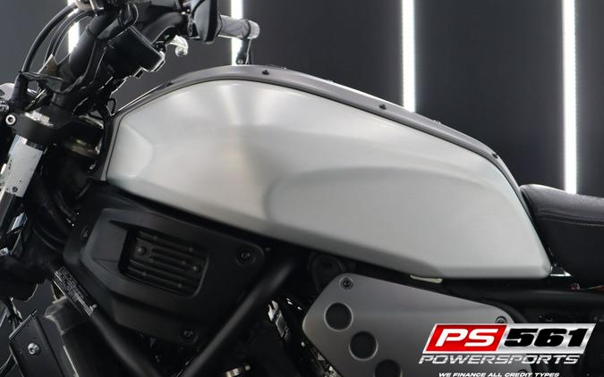 2018 Yamaha Motor Corp., USA XSR700