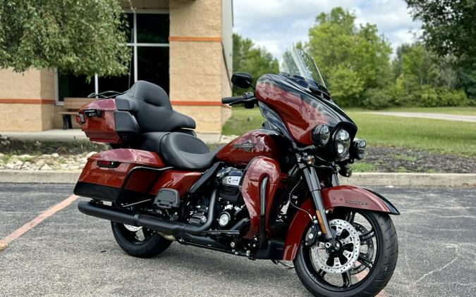 2024 Harley-Davidson Ultra Limited Red Rock / Vivid Black - Black Finish