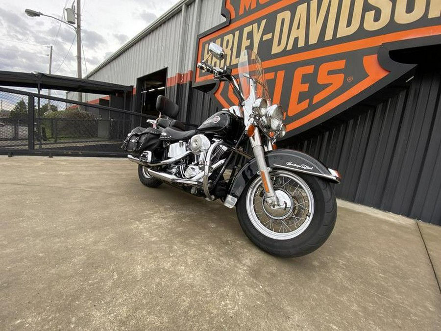 2004 Harley-Davidson® FLSTC - Heritage Softail® Classic