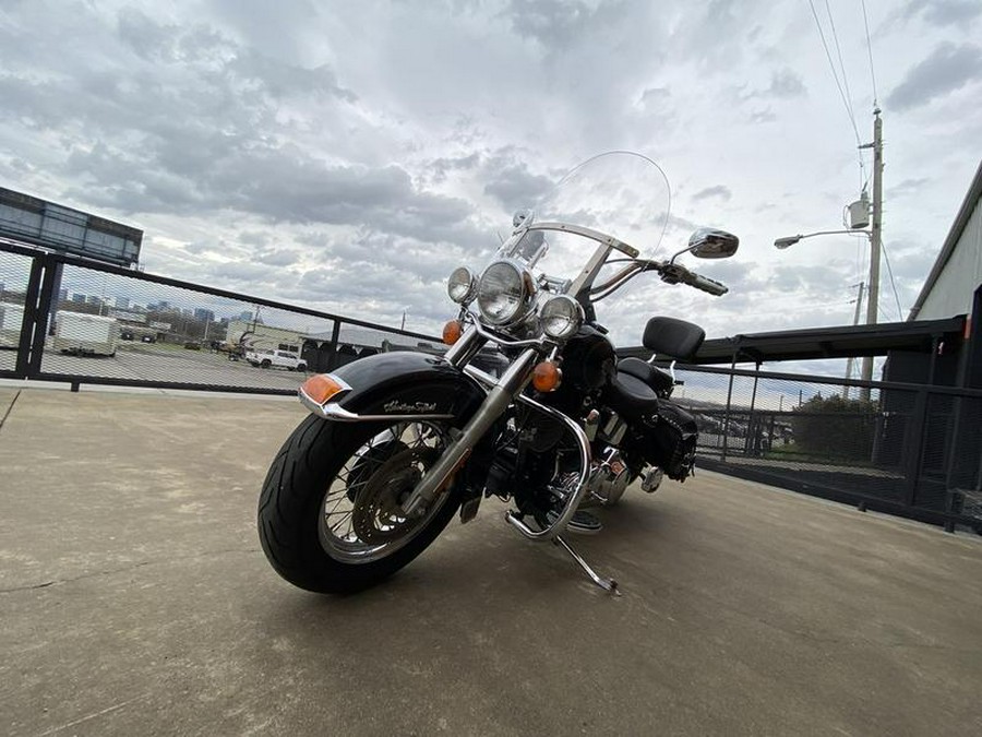 2004 Harley-Davidson® FLSTC - Heritage Softail® Classic