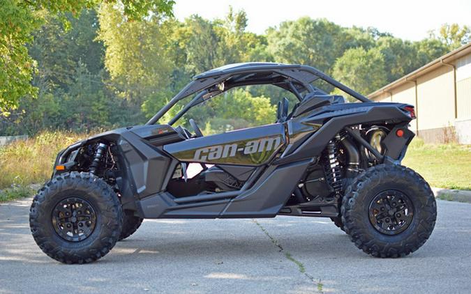 2023 Can-Am Maverick X3 X ds Turbo RR Triple Black X Ds Turbo RR Triple Black