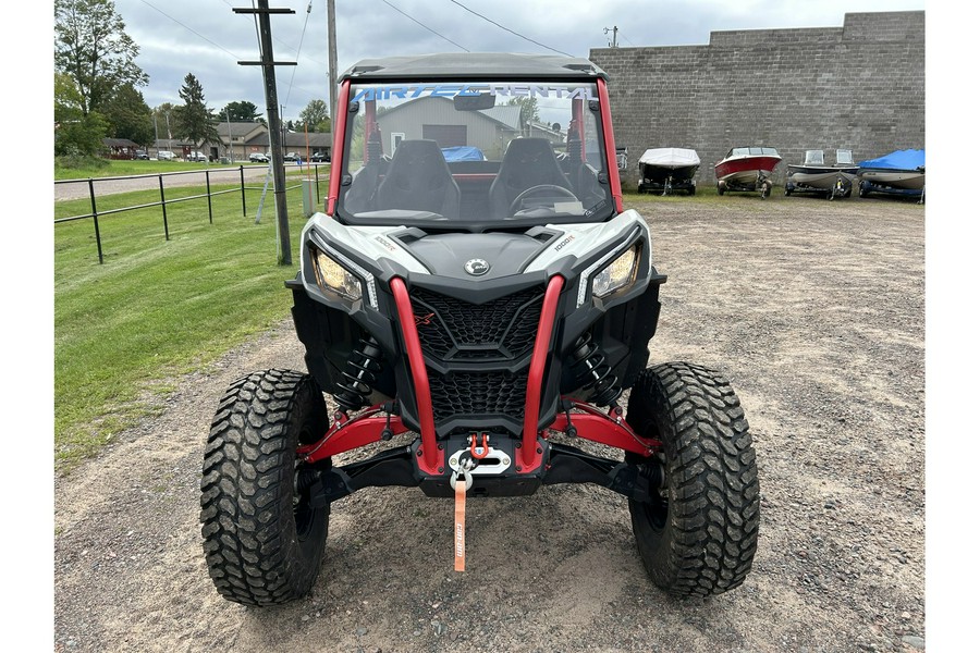 2024 Can-Am Maverick Sport X RC 1000R White & Red