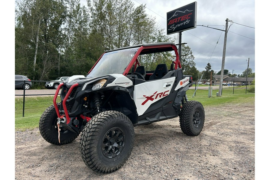 2024 Can-Am Maverick Sport X RC 1000R White & Red