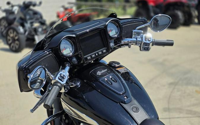 2023 Indian Motorcycle® Chieftain® Limited Black Metallic