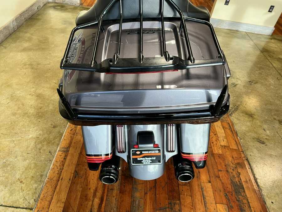Used 2020 Harley-Davidson CVO Street Glide Grand American Touring Motorcycle For Sale Near Memphis, TN