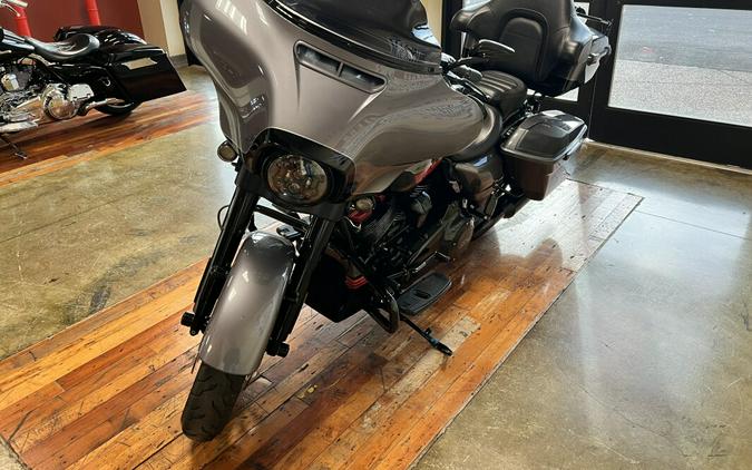 Used 2020 Harley-Davidson CVO Street Glide Grand American Touring Motorcycle For Sale Near Memphis, TN