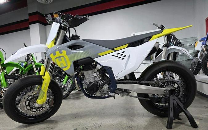 2024 Husqvarna FS 450