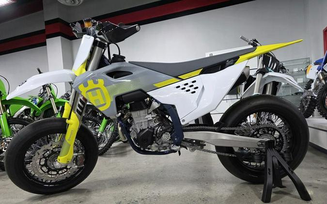 2024 Husqvarna FS 450