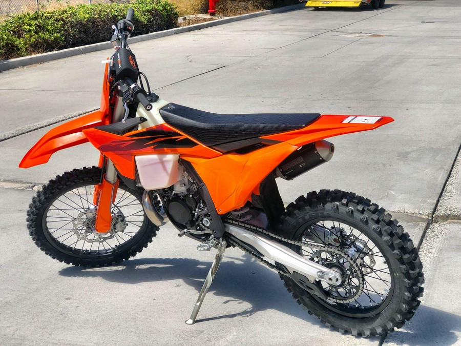 2027 KTM 250 XC