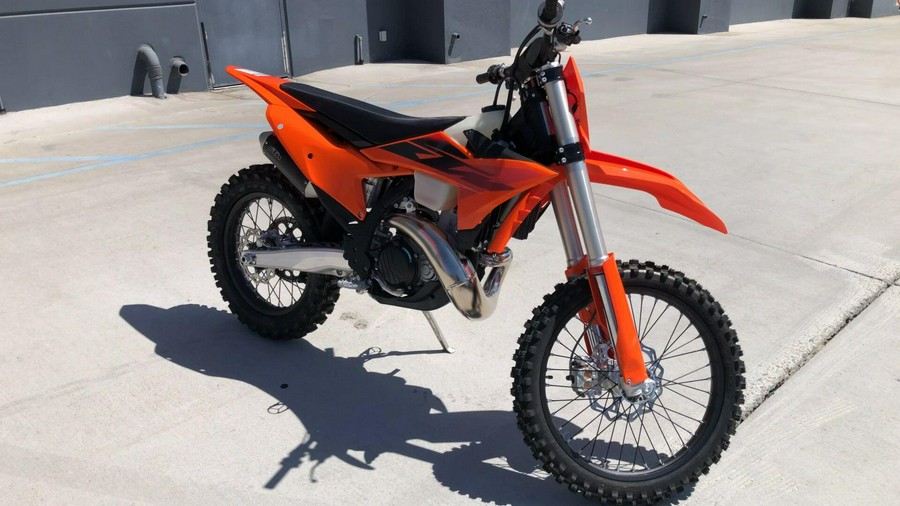 2027 KTM 250 XC