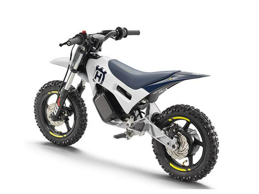 2024 Husqvarna® EE 2