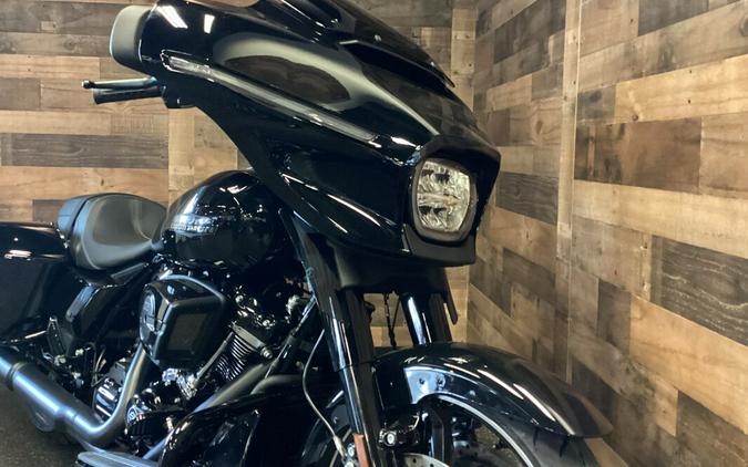 2024 Harley-Davidson Street Glide® Vivid Black - Black Finish FLHX