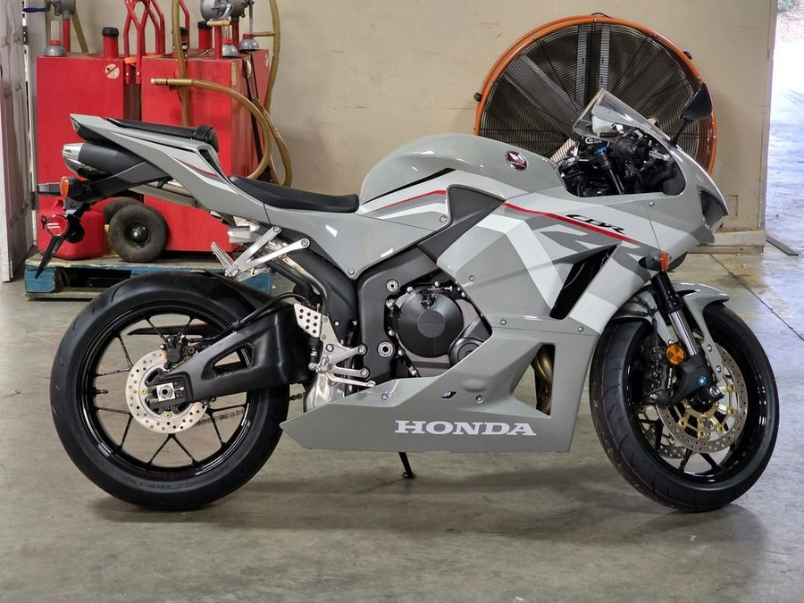 2026 Honda CBR600RR Base