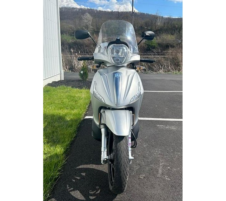 2013 Piaggio BV 350
