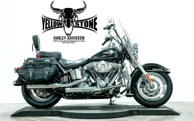 2010 Harley-Davidson® Heritage Softail® Classic Vivid Black