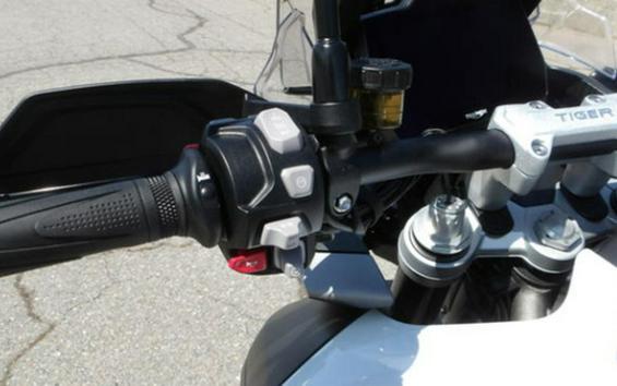 2025 Triumph Tiger 1200 GT Pro Snowdonia White GT Pro