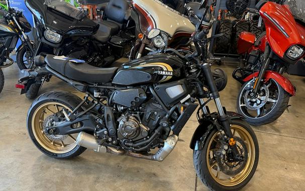2023 Yamaha XSR-700 700