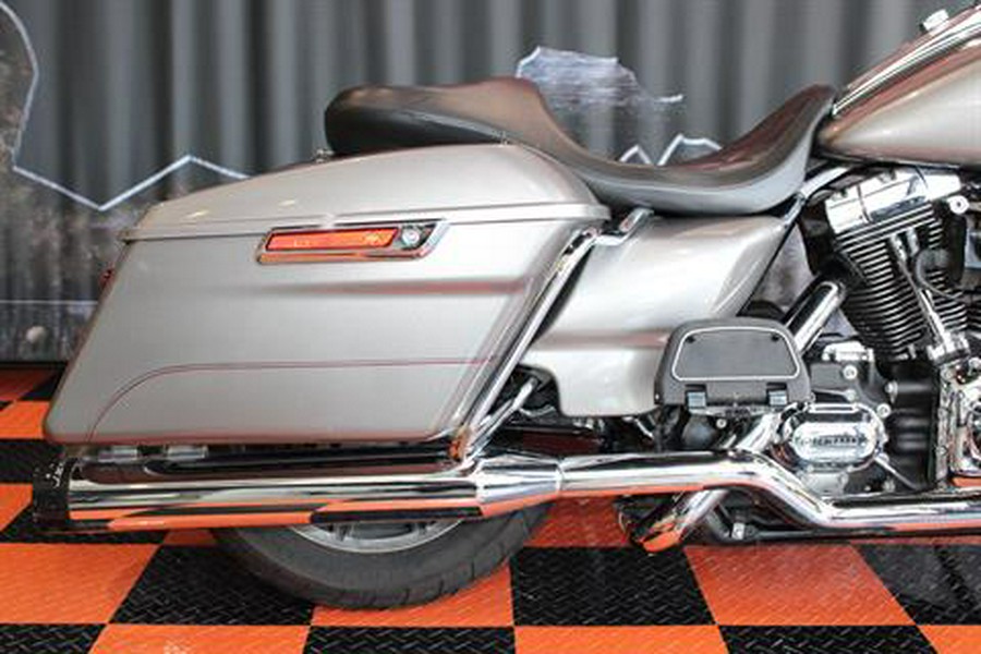 2016 Harley-Davidson Road King®